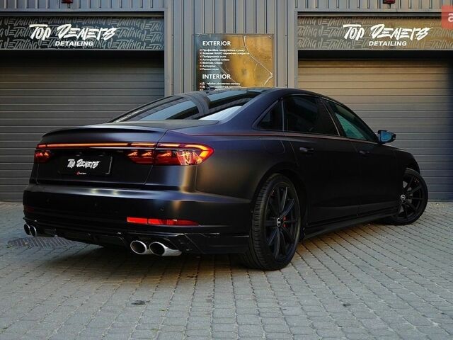 Чорний Ауді S8, об'ємом двигуна 4 л та пробігом 14 тис. км за 110000 $, фото 22 на Automoto.ua