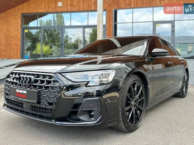 Чорний Ауді S8, об'ємом двигуна 4 л та пробігом 2 тис. км за 158000 $, фото 3 на Automoto.ua