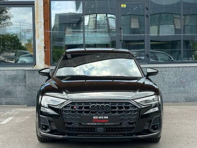 Чорний Ауді S8, об'ємом двигуна 4 л та пробігом 2 тис. км за 158000 $, фото 1 на Automoto.ua