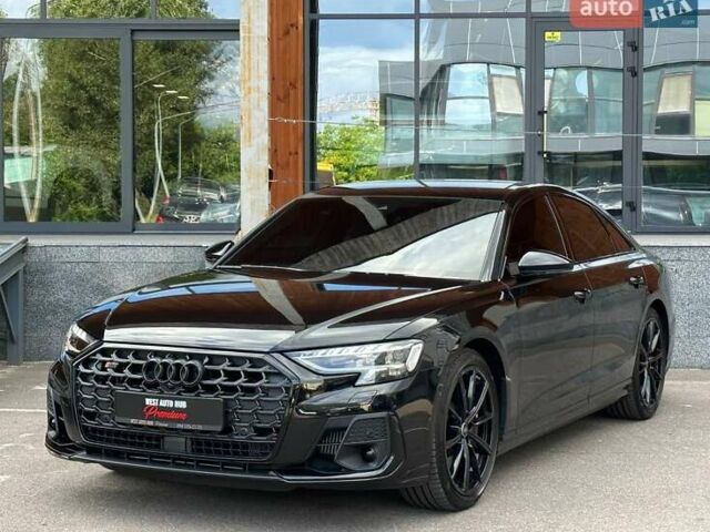 Чорний Ауді S8, об'ємом двигуна 4 л та пробігом 2 тис. км за 158000 $, фото 2 на Automoto.ua