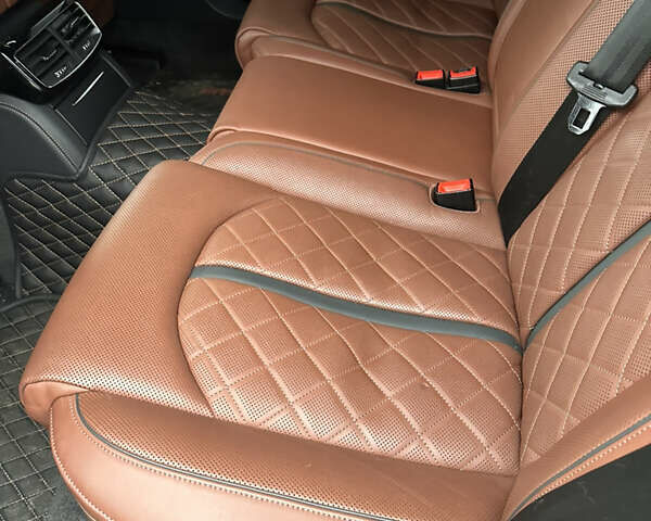 Ауді S8, об'ємом двигуна 3.99 л та пробігом 106 тис. км за 40000 $, фото 21 на Automoto.ua