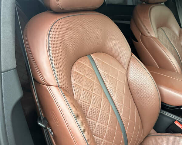 Ауді S8, об'ємом двигуна 3.99 л та пробігом 106 тис. км за 40000 $, фото 18 на Automoto.ua