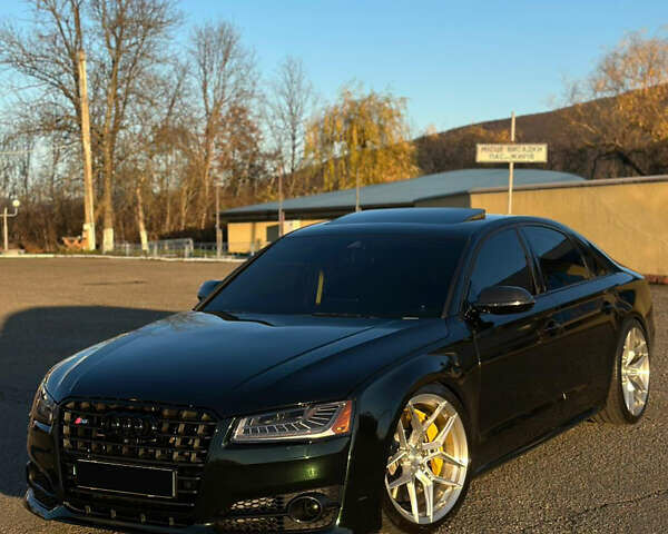 Ауди С8, объемом двигателя 3.99 л и пробегом 217 тыс. км за 40500 $, фото 21 на Automoto.ua