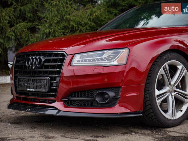 Ауди С8, объемом двигателя 4 л и пробегом 192 тыс. км за 38000 $, фото 13 на Automoto.ua