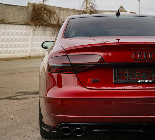 Ауди С8, объемом двигателя 4 л и пробегом 192 тыс. км за 38000 $, фото 17 на Automoto.ua