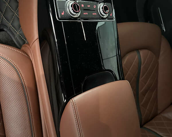 Ауді S8, об'ємом двигуна 3.99 л та пробігом 106 тис. км за 40000 $, фото 22 на Automoto.ua