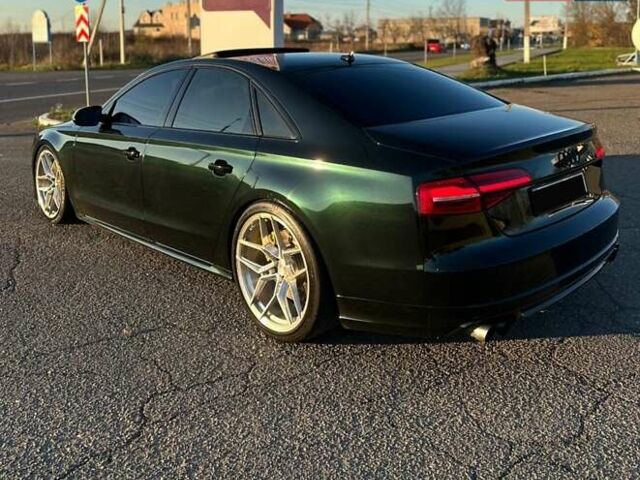 Ауди С8, объемом двигателя 3.99 л и пробегом 217 тыс. км за 40500 $, фото 18 на Automoto.ua