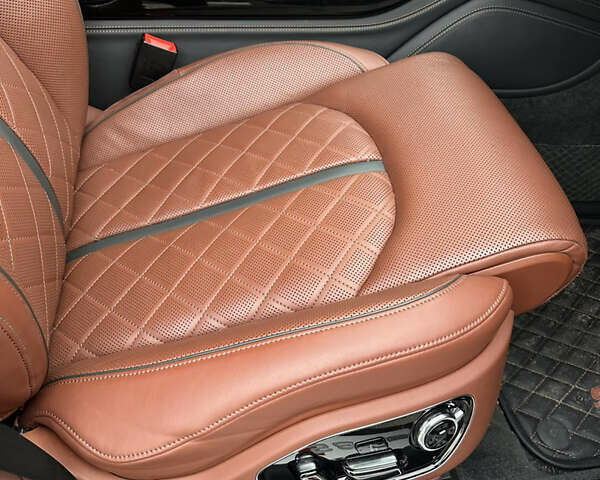 Ауді S8, об'ємом двигуна 3.99 л та пробігом 106 тис. км за 40000 $, фото 19 на Automoto.ua