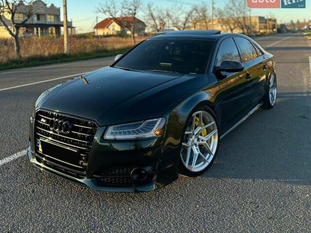 Ауди С8, объемом двигателя 3.99 л и пробегом 217 тыс. км за 40500 $, фото 15 на Automoto.ua