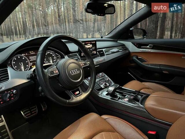 Ауді S8, об'ємом двигуна 4 л та пробігом 58 тис. км за 89485 $, фото 5 на Automoto.ua