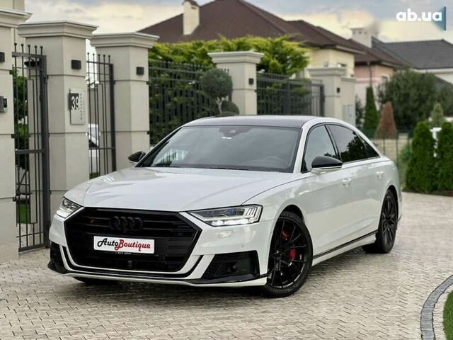 Ауди С8, объемом двигателя 4 л и пробегом 76 тыс. км за 73900 $, фото 6 на Automoto.ua