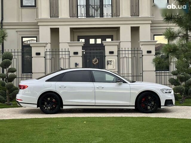 Ауди С8, объемом двигателя 4 л и пробегом 76 тыс. км за 73900 $, фото 23 на Automoto.ua