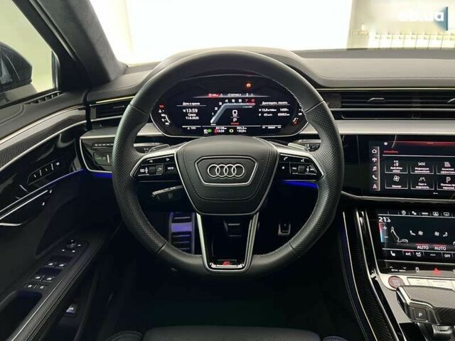 Ауди С8, объемом двигателя 4 л и пробегом 85 тыс. км за 99000 $, фото 13 на Automoto.ua