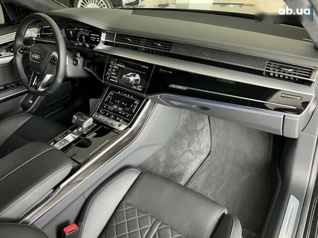 Ауди С8, объемом двигателя 4 л и пробегом 85 тыс. км за 99000 $, фото 27 на Automoto.ua