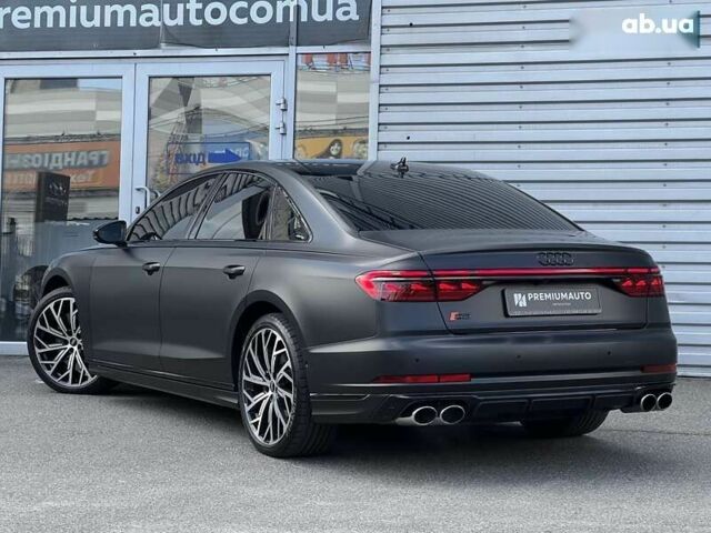Ауди С8, объемом двигателя 0 л и пробегом 79 тыс. км за 109000 $, фото 9 на Automoto.ua