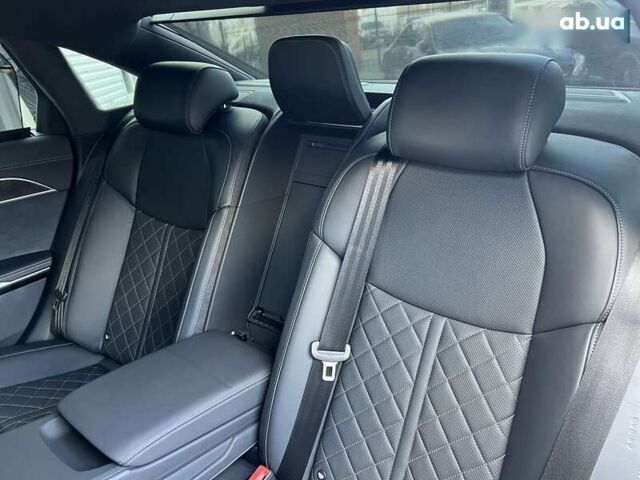 Ауді S8, об'ємом двигуна 4 л та пробігом 85 тис. км за 102000 $, фото 27 на Automoto.ua