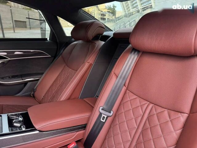 Ауди С8, объемом двигателя 0 л и пробегом 7 тыс. км за 149999 $, фото 27 на Automoto.ua