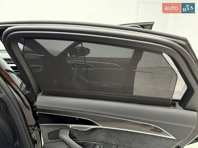 Ауди С8, объемом двигателя 4 л и пробегом 1 тыс. км за 151900 $, фото 55 на Automoto.ua