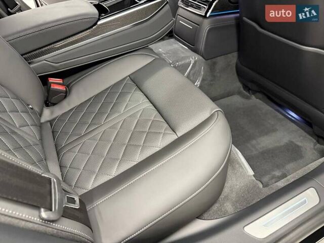 Ауди С8, объемом двигателя 4 л и пробегом 1 тыс. км за 151900 $, фото 60 на Automoto.ua