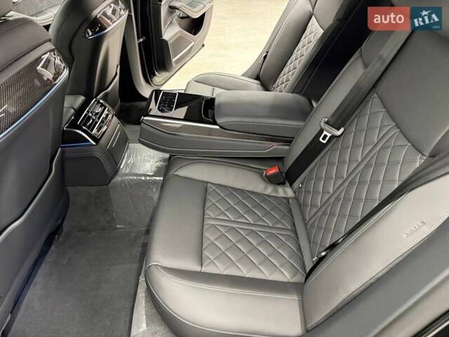 Ауди С8, объемом двигателя 4 л и пробегом 1 тыс. км за 151900 $, фото 52 на Automoto.ua