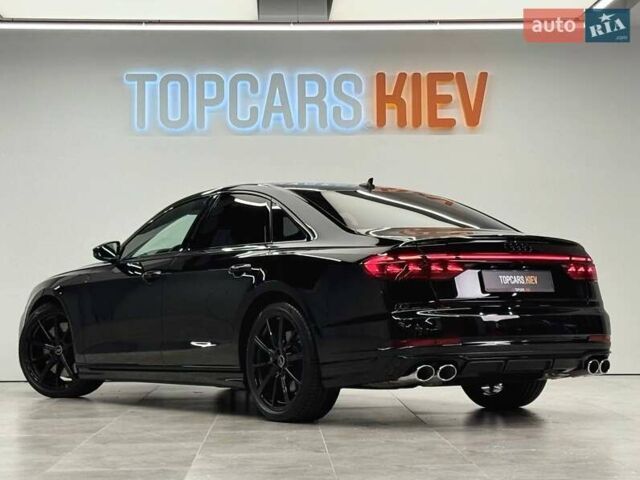 Ауди С8, объемом двигателя 4 л и пробегом 1 тыс. км за 151900 $, фото 3 на Automoto.ua
