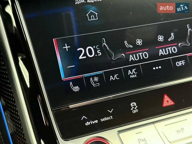 Ауди С8, объемом двигателя 4 л и пробегом 1 тыс. км за 151900 $, фото 42 на Automoto.ua