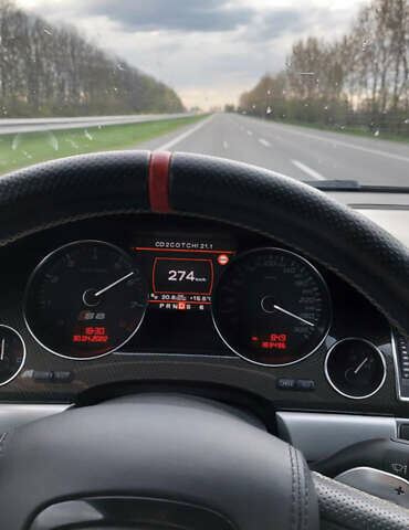 Серый Ауди С8, объемом двигателя 5.2 л и пробегом 193 тыс. км за 20500 $, фото 13 на Automoto.ua