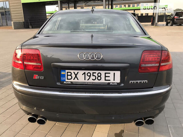 Сірий Ауді S8, об'ємом двигуна 5.2 л та пробігом 209 тис. км за 17700 $, фото 7 на Automoto.ua