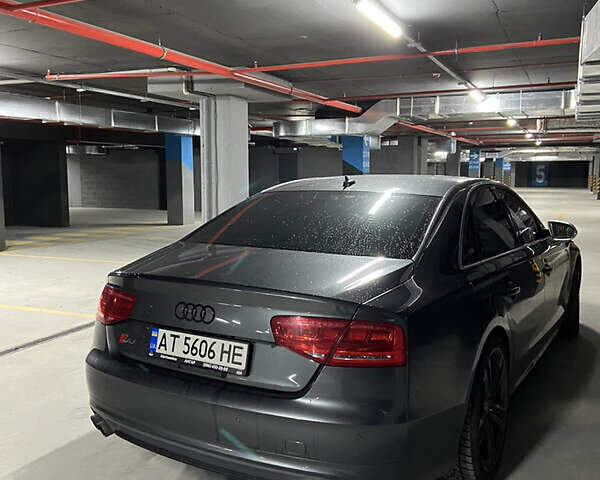 Сірий Ауді S8, об'ємом двигуна 4 л та пробігом 148 тис. км за 34000 $, фото 10 на Automoto.ua