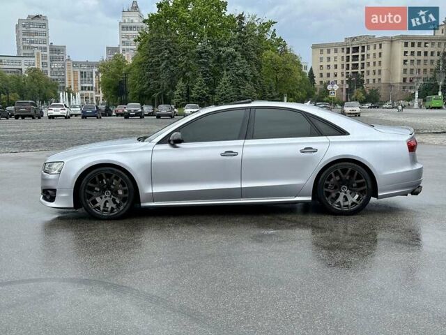 Серый Ауди С8, объемом двигателя 3.99 л и пробегом 147 тыс. км за 42500 $, фото 7 на Automoto.ua