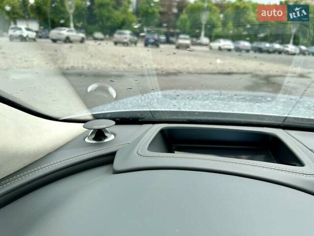 Серый Ауди С8, объемом двигателя 3.99 л и пробегом 147 тыс. км за 42500 $, фото 17 на Automoto.ua