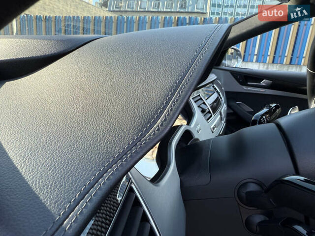 Серый Ауди С8, объемом двигателя 3.99 л и пробегом 133 тыс. км за 42500 $, фото 16 на Automoto.ua