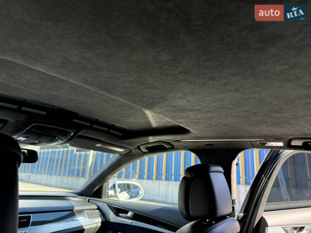 Серый Ауди С8, объемом двигателя 3.99 л и пробегом 133 тыс. км за 42500 $, фото 14 на Automoto.ua