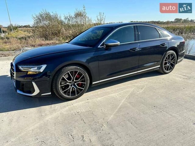 Синий Ауди С8, объемом двигателя 4 л и пробегом 82 тыс. км за 113000 $, фото 5 на Automoto.ua