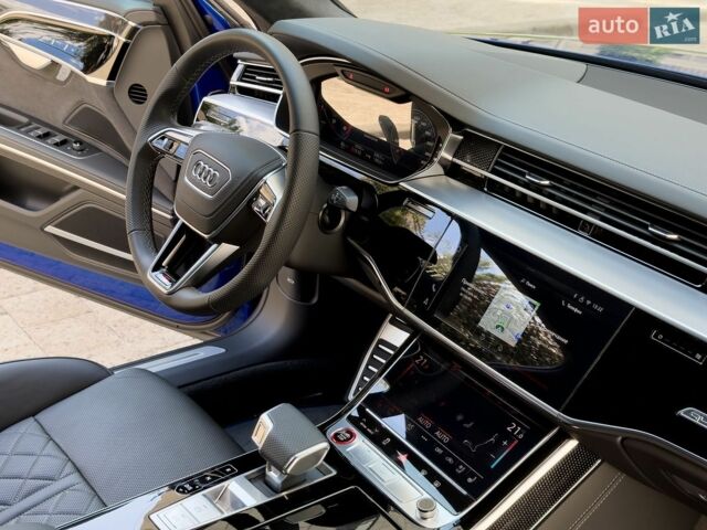 Синій Ауді S8, об'ємом двигуна 4 л та пробігом 5 тис. км за 175000 $, фото 29 на Automoto.ua