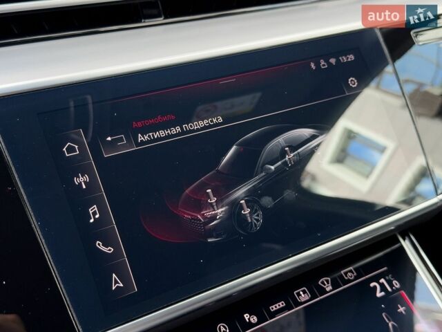 Синій Ауді S8, об'ємом двигуна 4 л та пробігом 5 тис. км за 175000 $, фото 30 на Automoto.ua