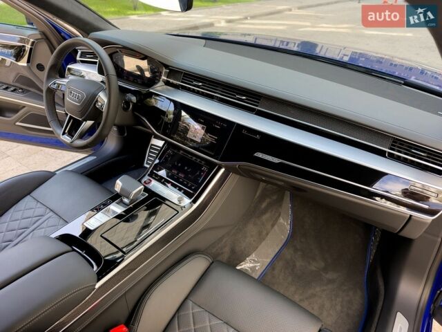Синій Ауді S8, об'ємом двигуна 4 л та пробігом 5 тис. км за 175000 $, фото 32 на Automoto.ua