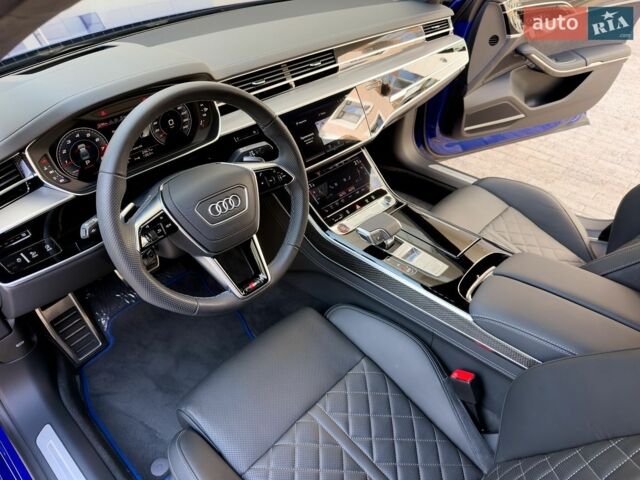 Синій Ауді S8, об'ємом двигуна 4 л та пробігом 5 тис. км за 175000 $, фото 19 на Automoto.ua