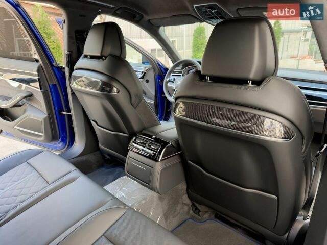 Синій Ауді S8, об'ємом двигуна 4 л та пробігом 5 тис. км за 175000 $, фото 39 на Automoto.ua