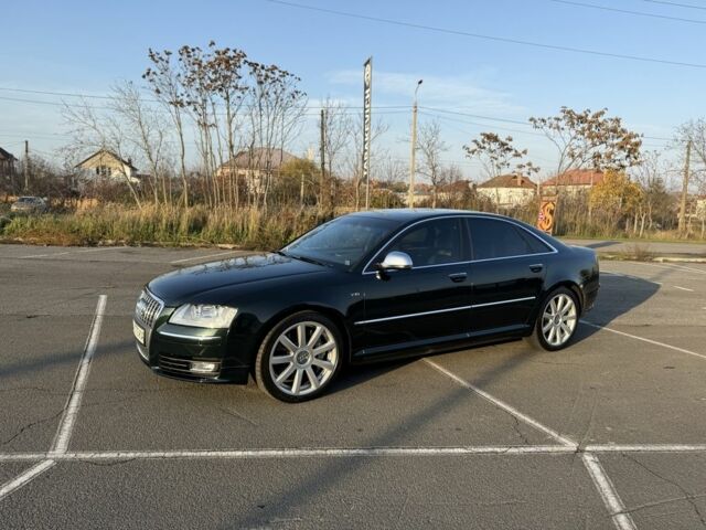 Зелений Ауді S8, об'ємом двигуна 5.2 л та пробігом 69 тис. км за 48900 $, фото 6 на Automoto.ua