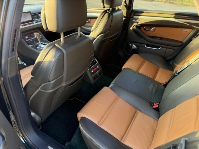 Зелений Ауді S8, об'ємом двигуна 5.2 л та пробігом 69 тис. км за 48900 $, фото 16 на Automoto.ua