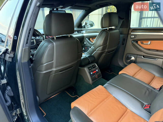 Зеленый Ауди С8, объемом двигателя 5.2 л и пробегом 69 тыс. км за 49000 $, фото 44 на Automoto.ua