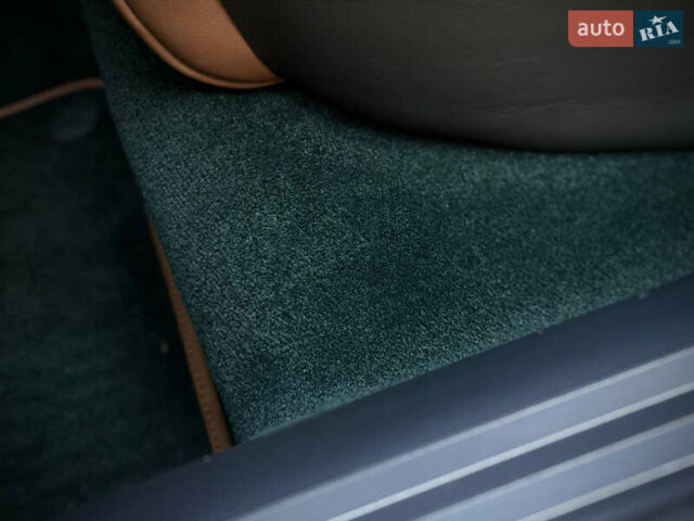 Зеленый Ауди С8, объемом двигателя 5.2 л и пробегом 69 тыс. км за 49000 $, фото 50 на Automoto.ua