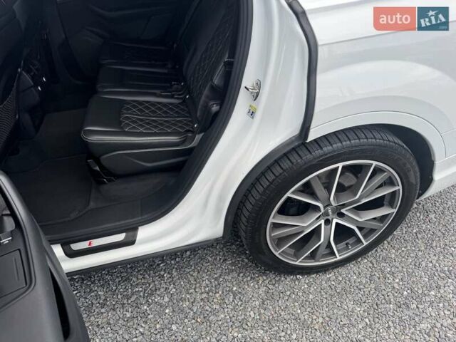 Белый Ауди SQ7, объемом двигателя 3.96 л и пробегом 124 тыс. км за 57900 $, фото 15 на Automoto.ua