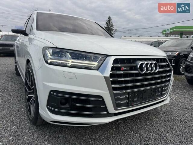 Белый Ауди SQ7, объемом двигателя 3.96 л и пробегом 124 тыс. км за 55900 $, фото 68 на Automoto.ua