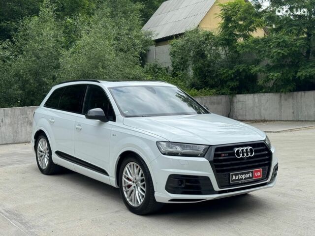 Белый Ауди SQ7, объемом двигателя 4 л и пробегом 226 тыс. км за 49990 $, фото 2 на Automoto.ua