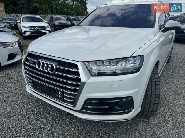 Белый Ауди SQ7, объемом двигателя 3.96 л и пробегом 124 тыс. км за 57900 $, фото 122 на Automoto.ua