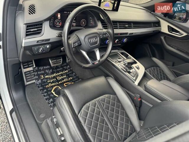 Белый Ауди SQ7, объемом двигателя 3.96 л и пробегом 124 тыс. км за 55900 $, фото 26 на Automoto.ua