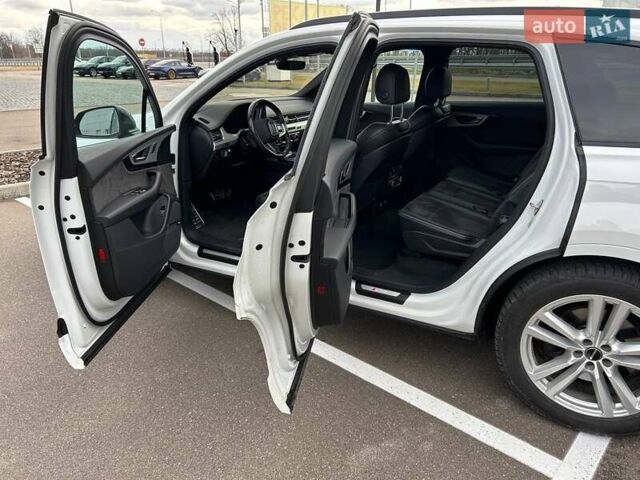 Білий Ауді SQ7, об'ємом двигуна 4 л та пробігом 160 тис. км за 56000 $, фото 7 на Automoto.ua