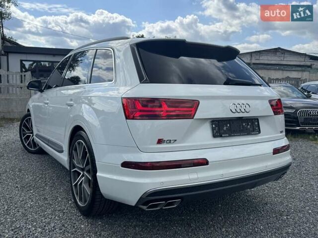 Белый Ауди SQ7, объемом двигателя 3.96 л и пробегом 124 тыс. км за 57900 $, фото 137 на Automoto.ua